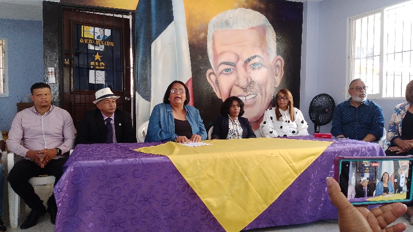 Rueda de prensa PLD